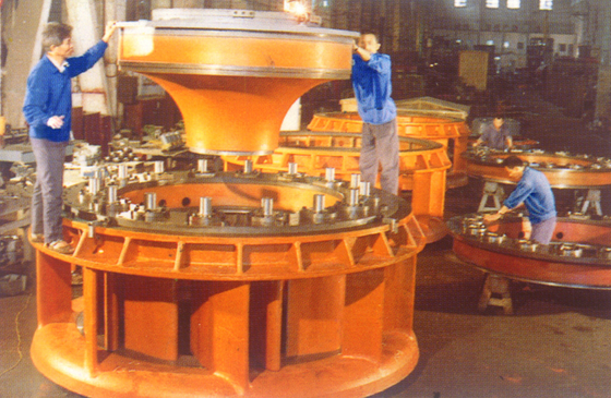 Turbina hidráulica vertical Kaplan de 300 kW con cuchillas CNC de acero inoxidable