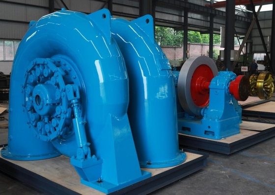 cabeza sin cepillo del agua de 400V Francis Horizontal Hydro Turbine los 57m