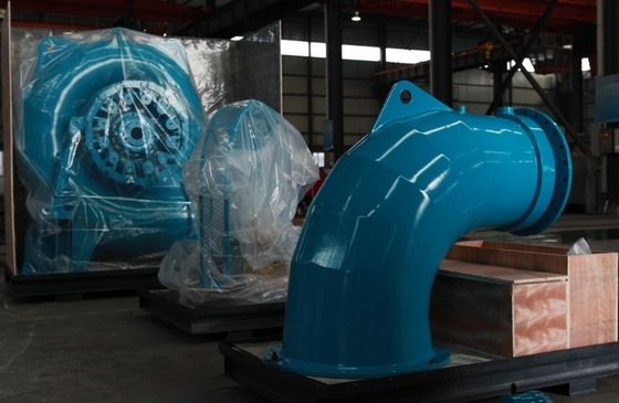 eficacia de la cabeza el 85% del agua de 200kw Mini Horizontal Hydro Turbine los 30m