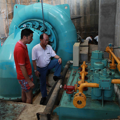 Turbina hidráulica horizontal de Kaplan en el generador HPP de la central hidroeléctrico del ceñidor 1720 kilovatios