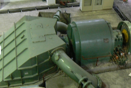 Turbina horizontal 2800kw de Pelton del micrófono de la eficacia del 92% para la central hidroeléctrica