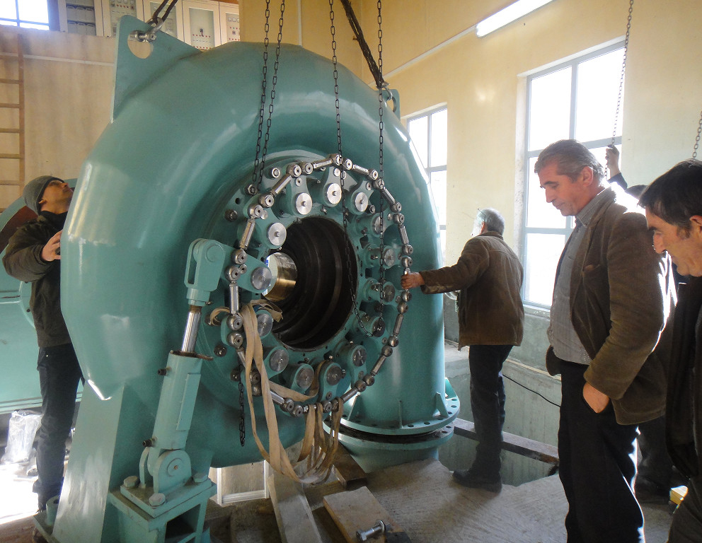 Partes de turbina de agua de bajo mantenimiento Resistencia a la corrosión fuerte y cuchilla fija