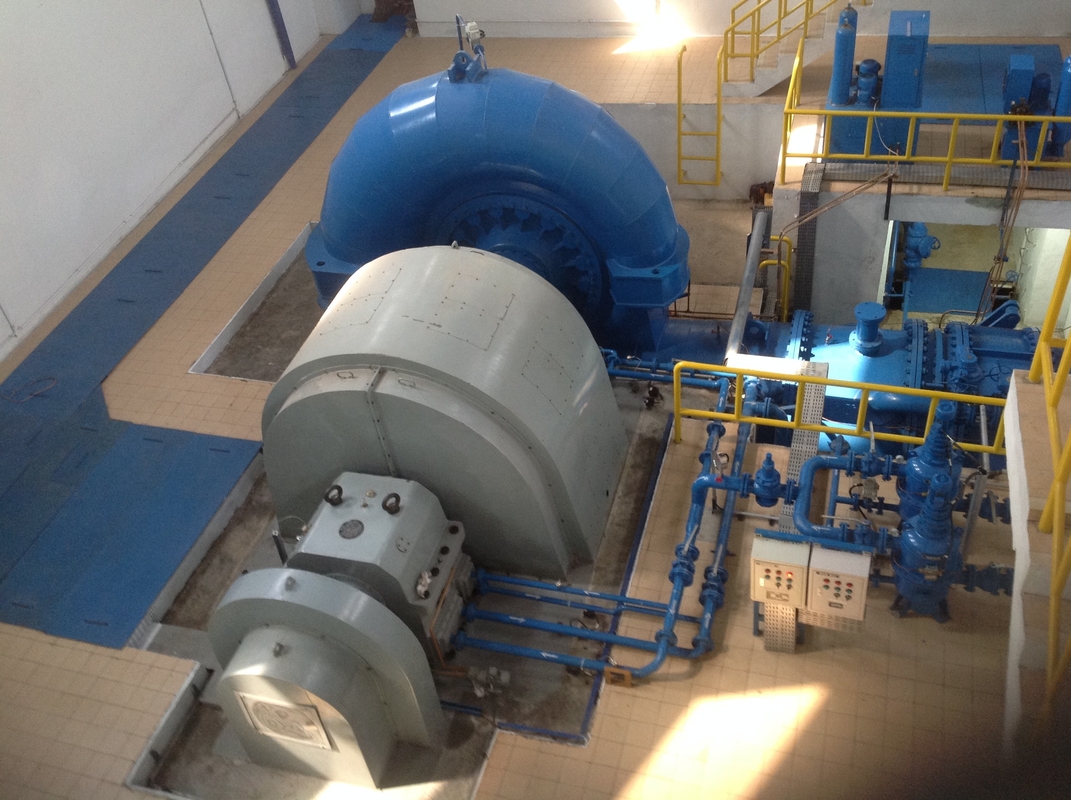 Sistema de excitación duradero con frecuencia nominal de 50 Hz y voltaje de entrada de 100 V