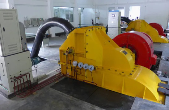 Turbina de 2150kW Optimice sus operaciones con rango de cabeza de agua 100m-800m Opción superior